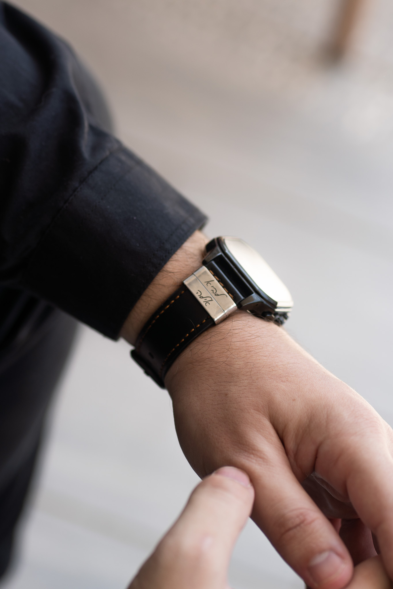 שעון יד לגבר דגם BLACK ELN – תמונה 2